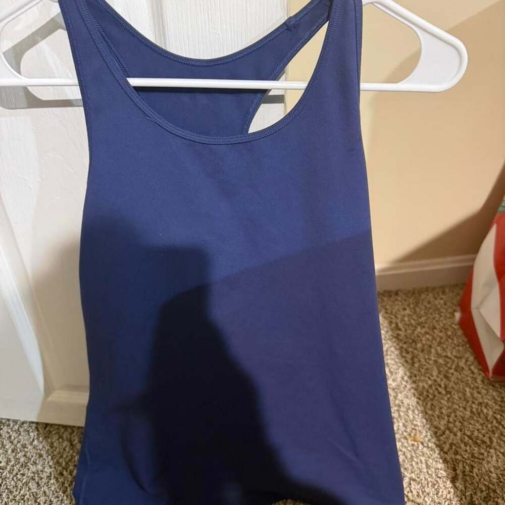 Under Armour Navy Blue Racerback Tank Top Workout Athletic Gymwear